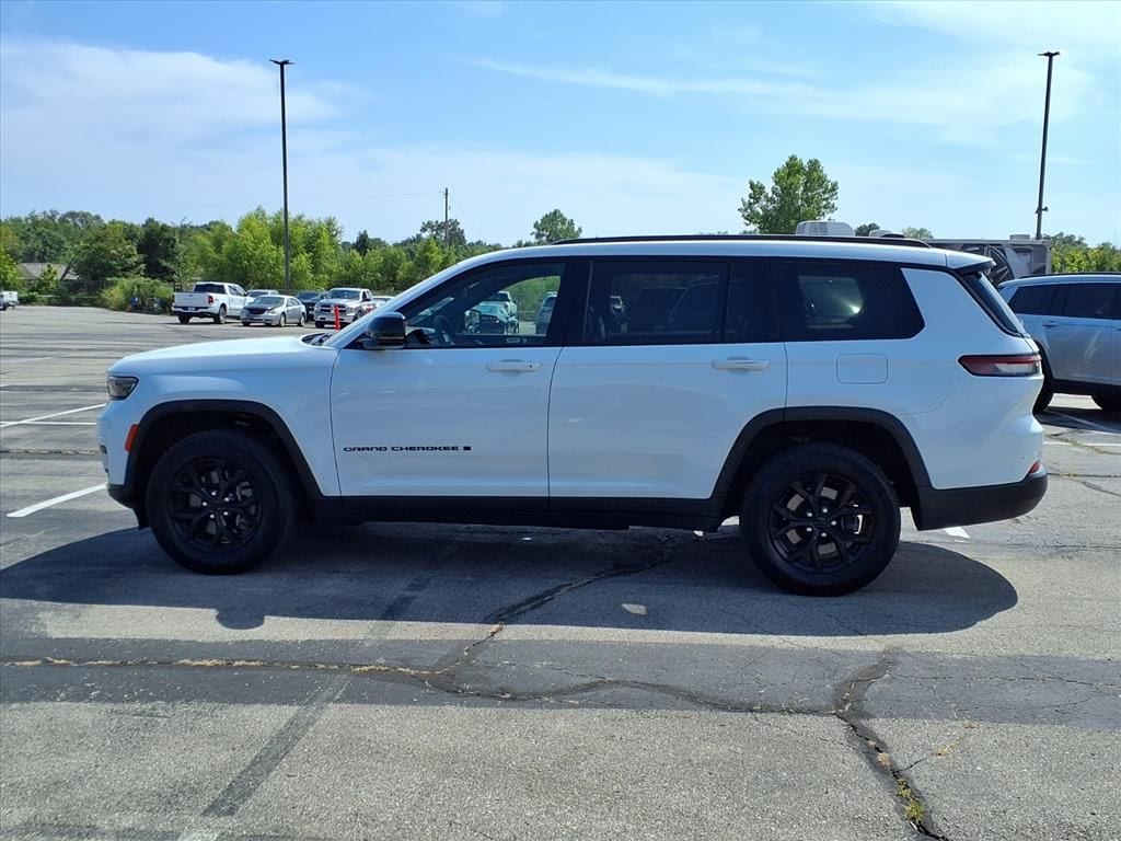 Used 2024 Jeep Grand Cherokee L Altitude SUV