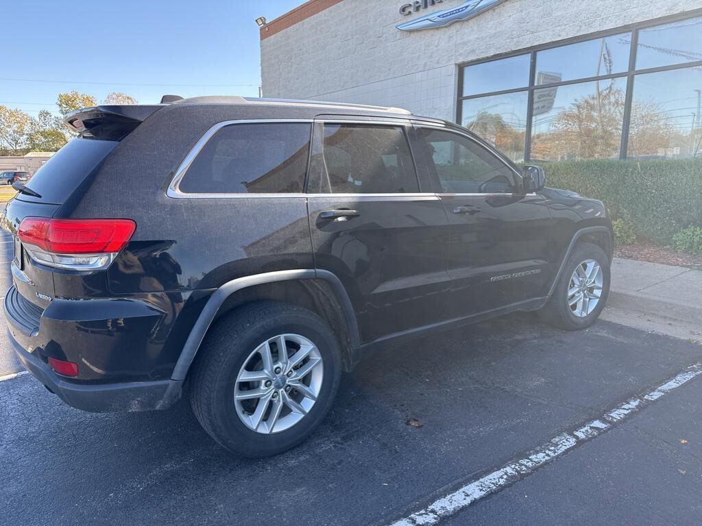 Used 2017 Jeep Grand Cherokee Laredo Laredo 4x4