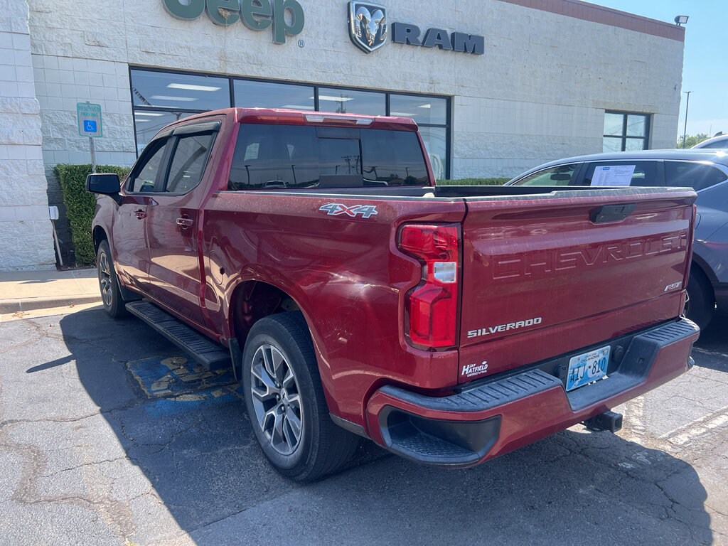 2019 Chevrolet Silverado 1500 RST photo 3