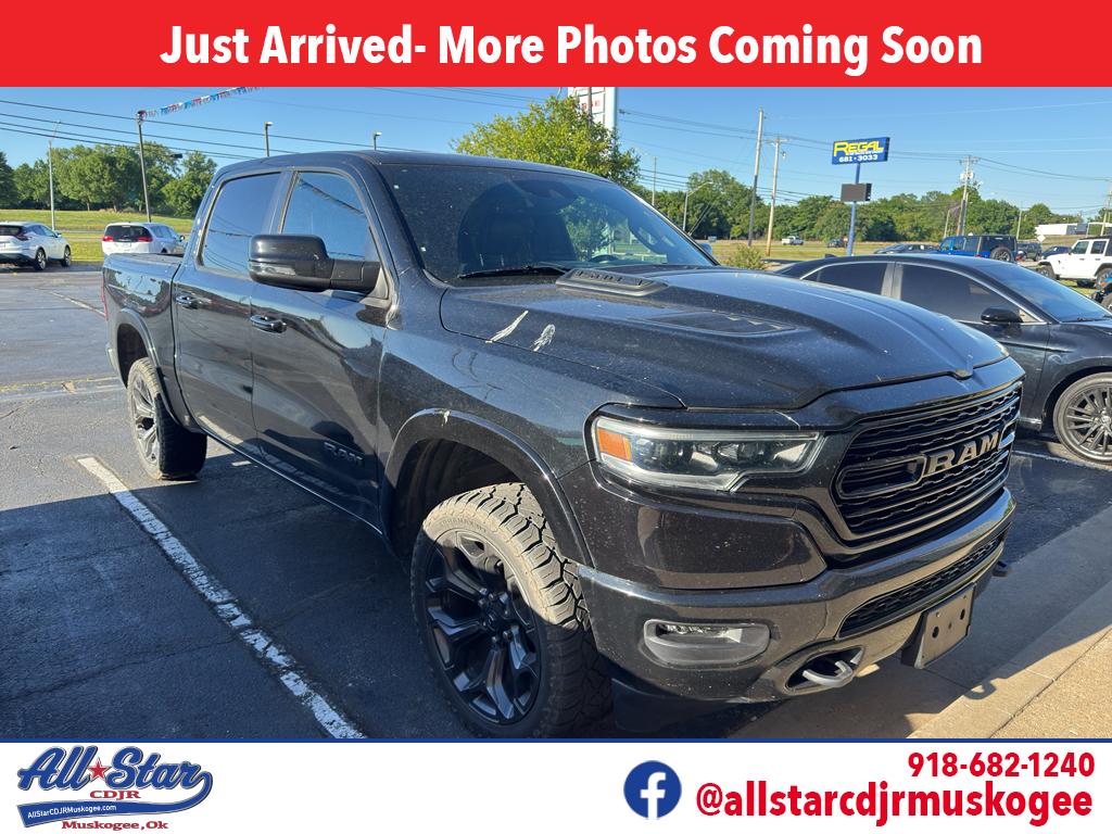 2023 RAM 1500 Limited 4x4 Crew Cab 5'7's photo