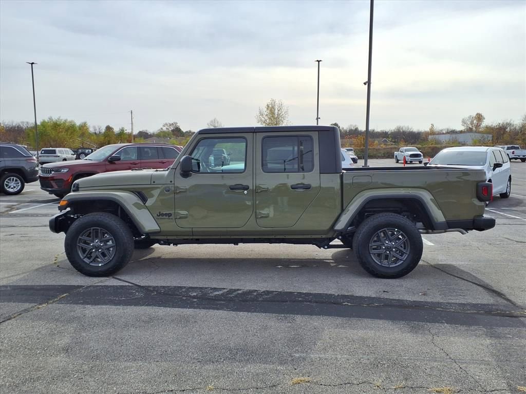 2015 Jeep Wrangler Sport photo 4