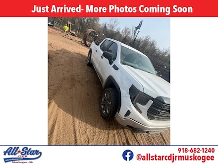 2022 GMC Sierra 1500 Pro 4WD Crew Cab 147 Pro