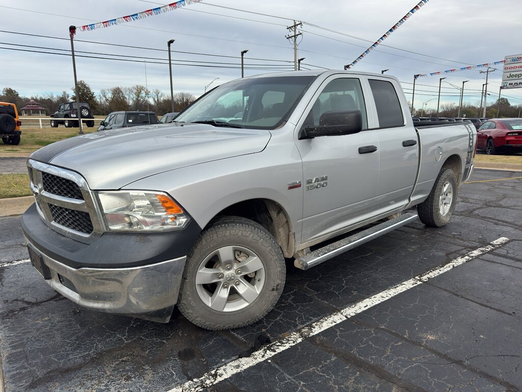2017 Ram 1500 Tradesman photo 4