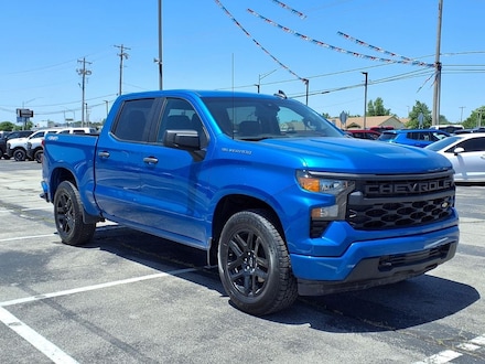 2023 Chevrolet Silverado Custom Crew Cab