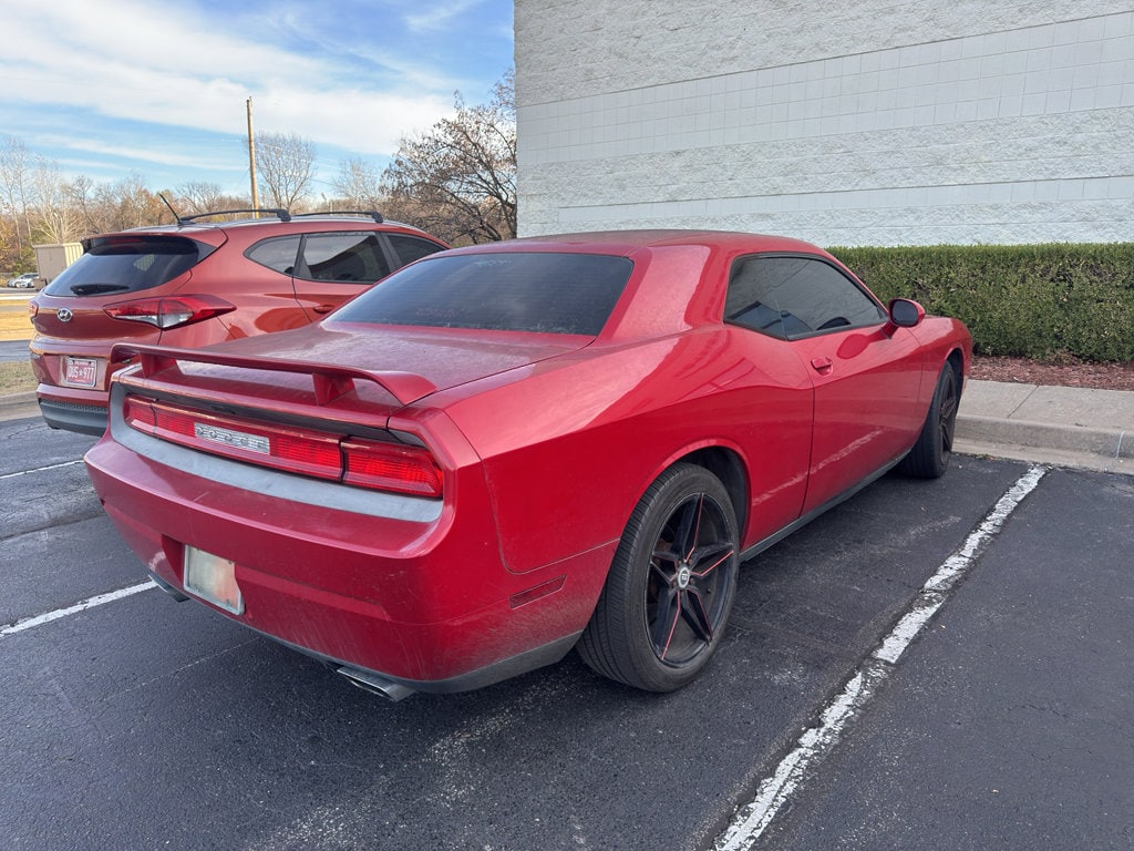 Used 2011 Dodge Challenger SE Coupe