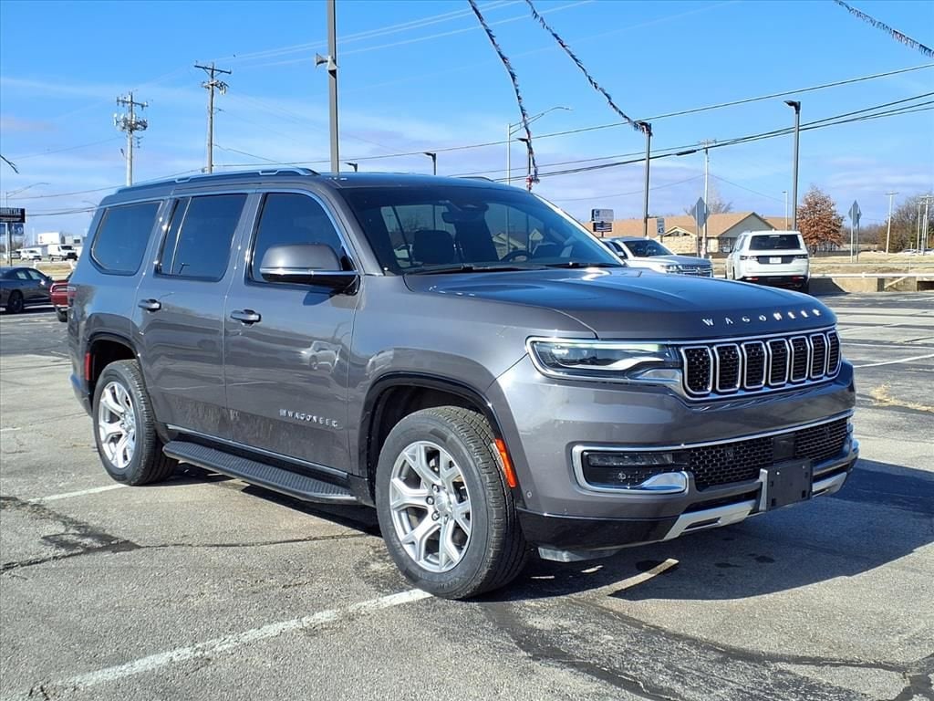 2022 Jeep Wagoneer Series II's photo