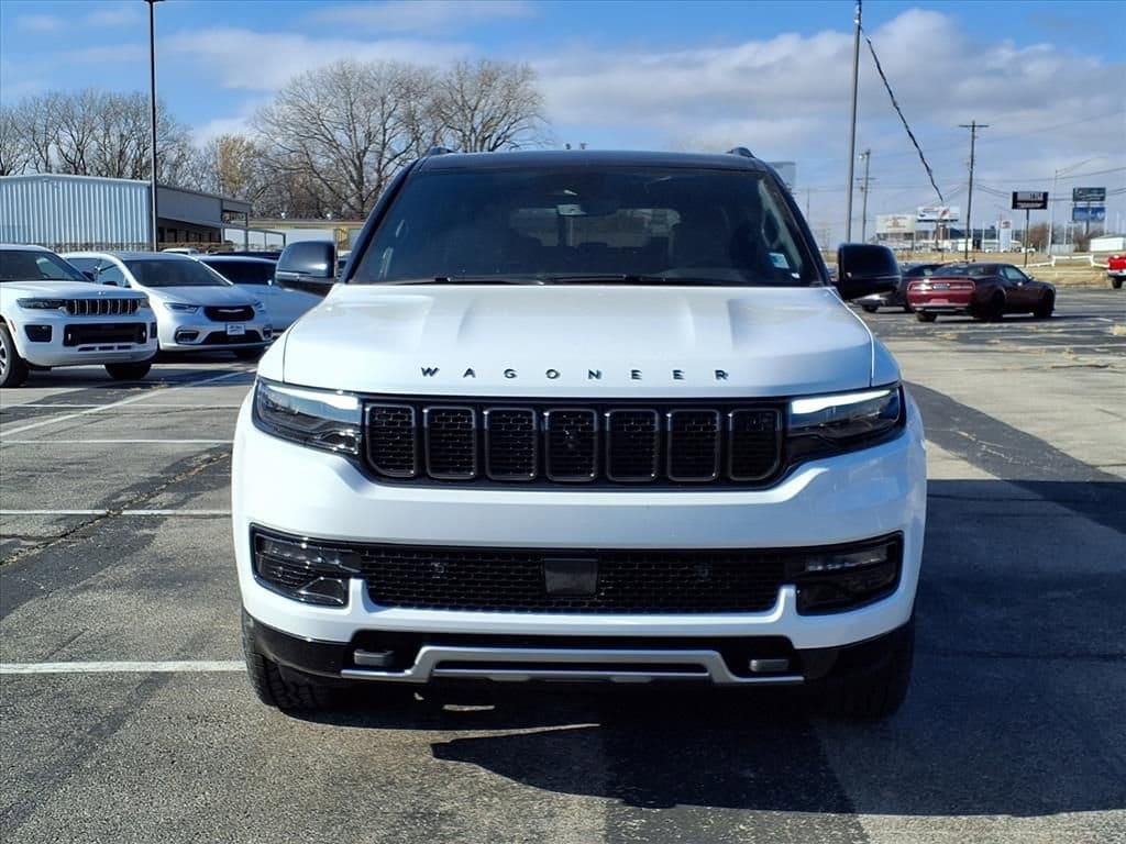 New 2025 Jeep Wagoneer OVERLAND 4X4 Sport Utility