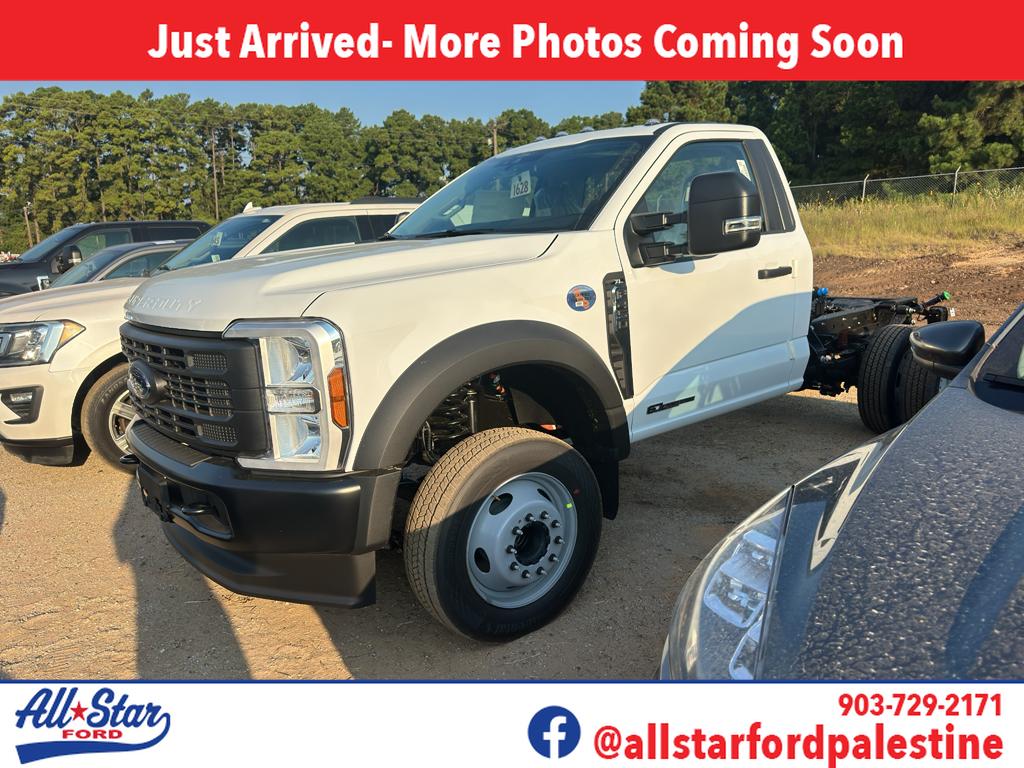 2026 Ford F-450 XL Regular Cab 145-In DRW's photo