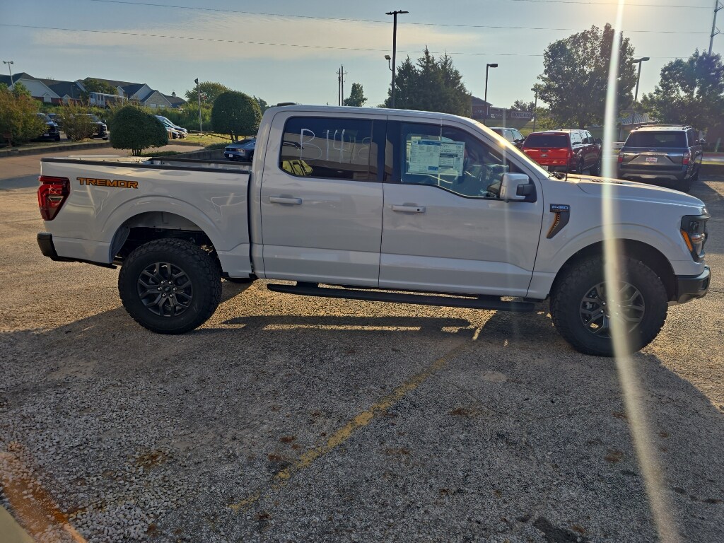 2025 Ford F-150 Tremor photo 4