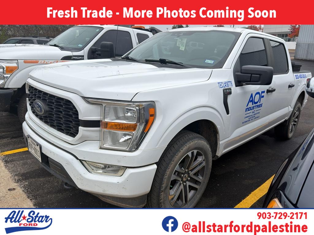 2022 Ford F-150 XL's photo