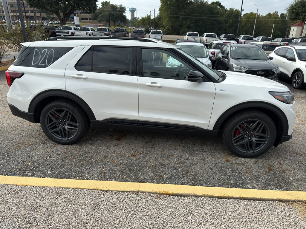 New 2025 Ford Explorer ST-Line Sport Utility