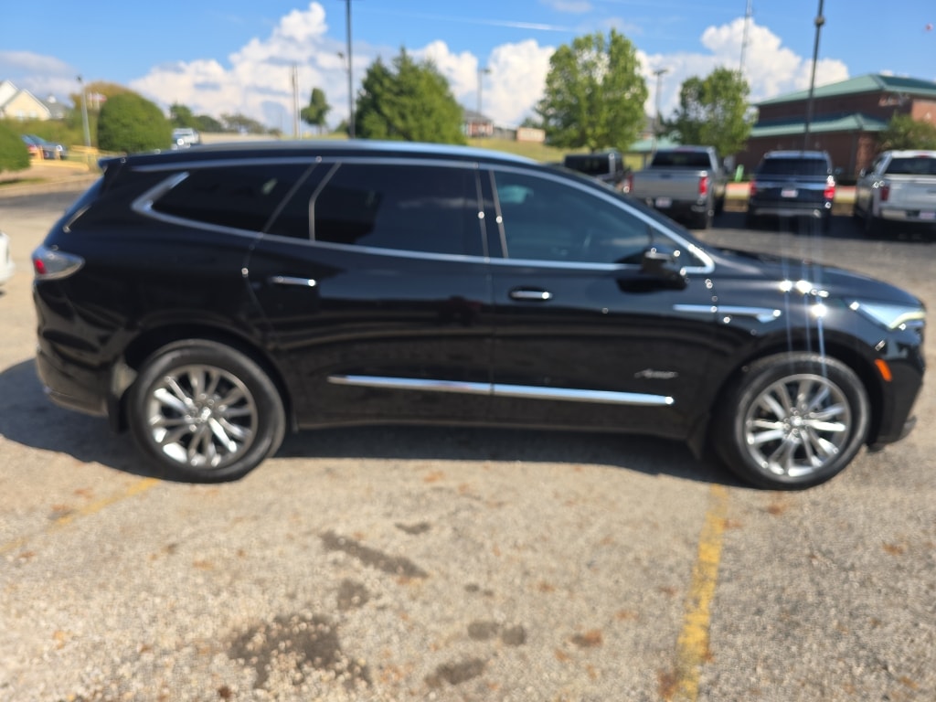 Used 2023 Buick Enclave Avenir Sport Utility