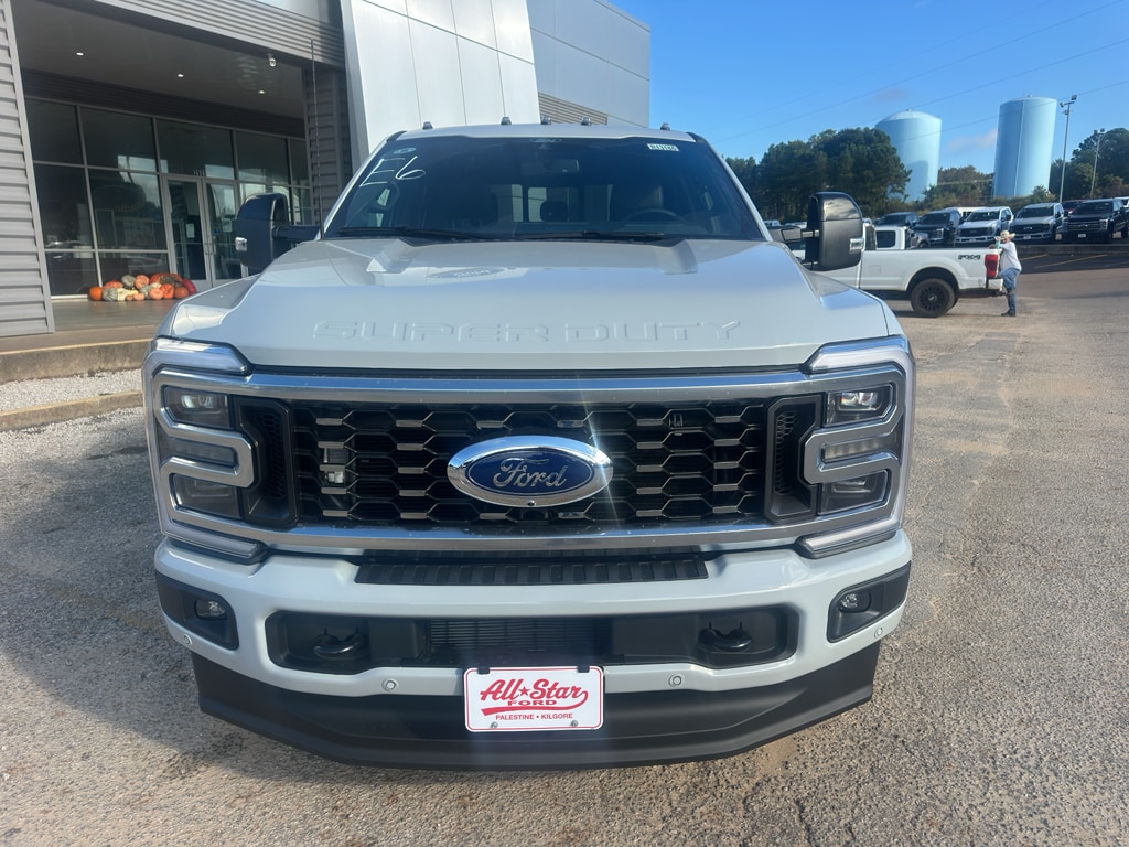 New 2026 Ford F-350 Platinum Crew Cab