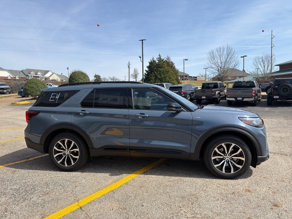 New 2026 Ford Explorer ST-Line SUV
