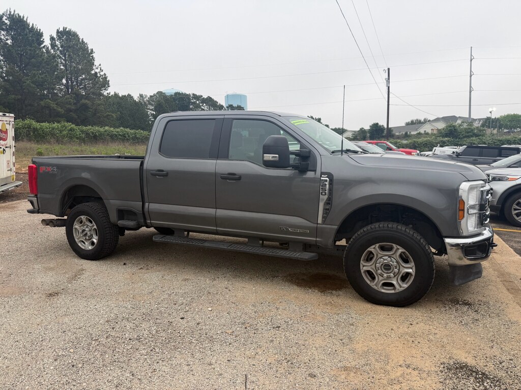 Used 2025 Ford F-250 XLT Crew Cab