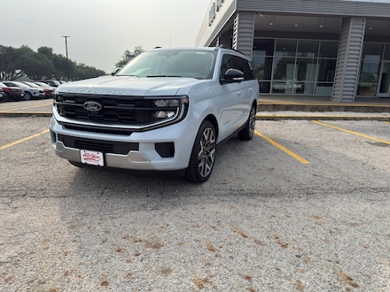 2026 Ford Expedition Platinum SUV