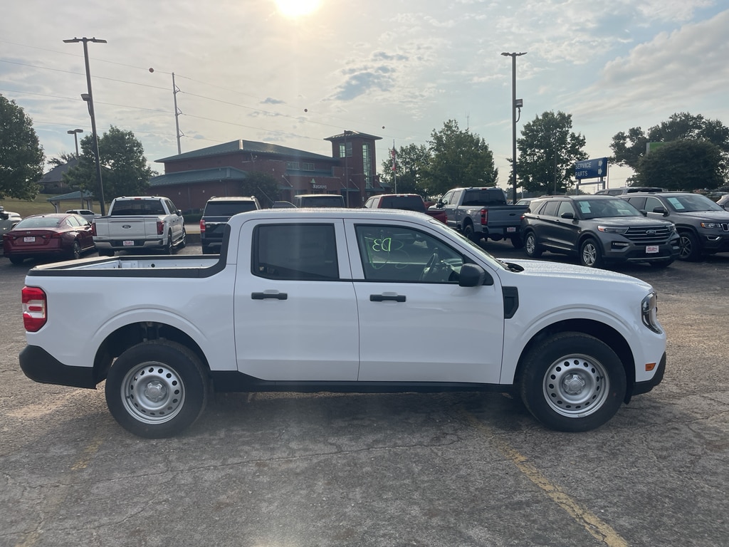 New 2025 Ford Maverick XL SuperCrew