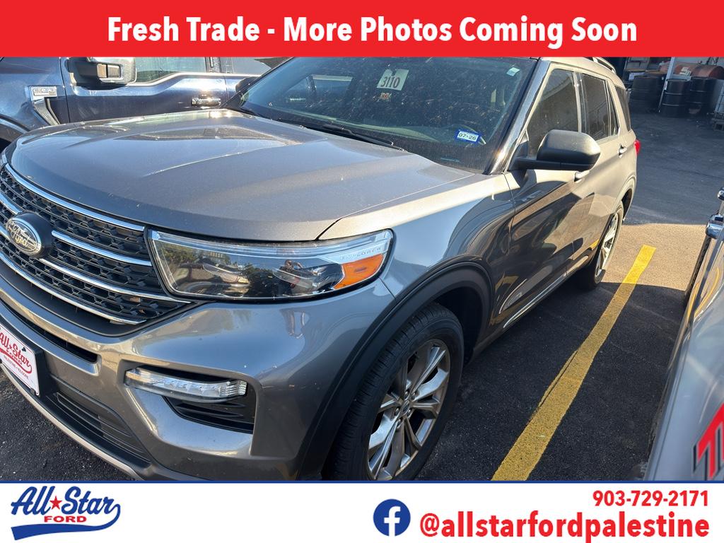 2023 Ford Explorer XLT's photo