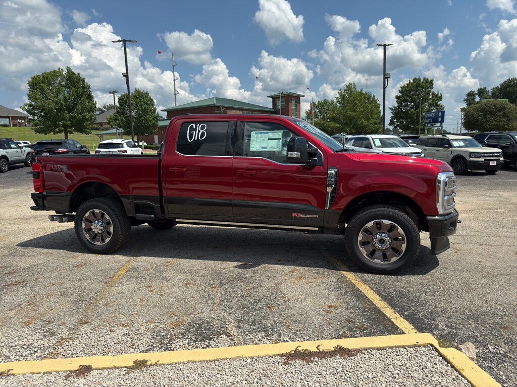 2025 Ford F-250 King Ranch photo 4