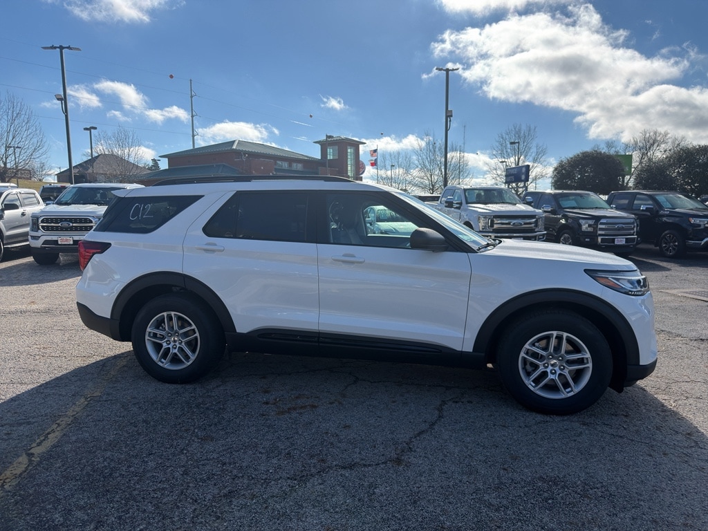 New 2026 Ford Explorer Active w/200A Pkg SUV