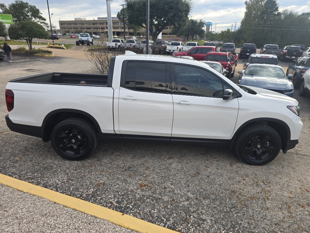 Used 2025 Honda Ridgeline Black Edition Crew Cab