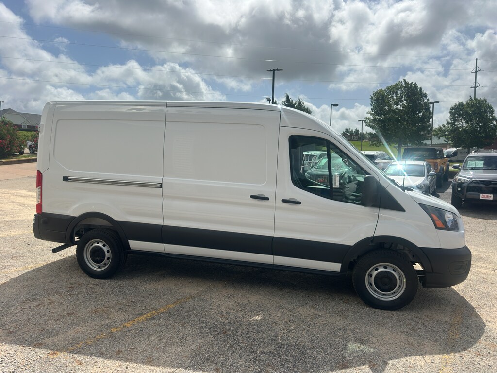 2025 Ford Transit Cargo Van photo 3