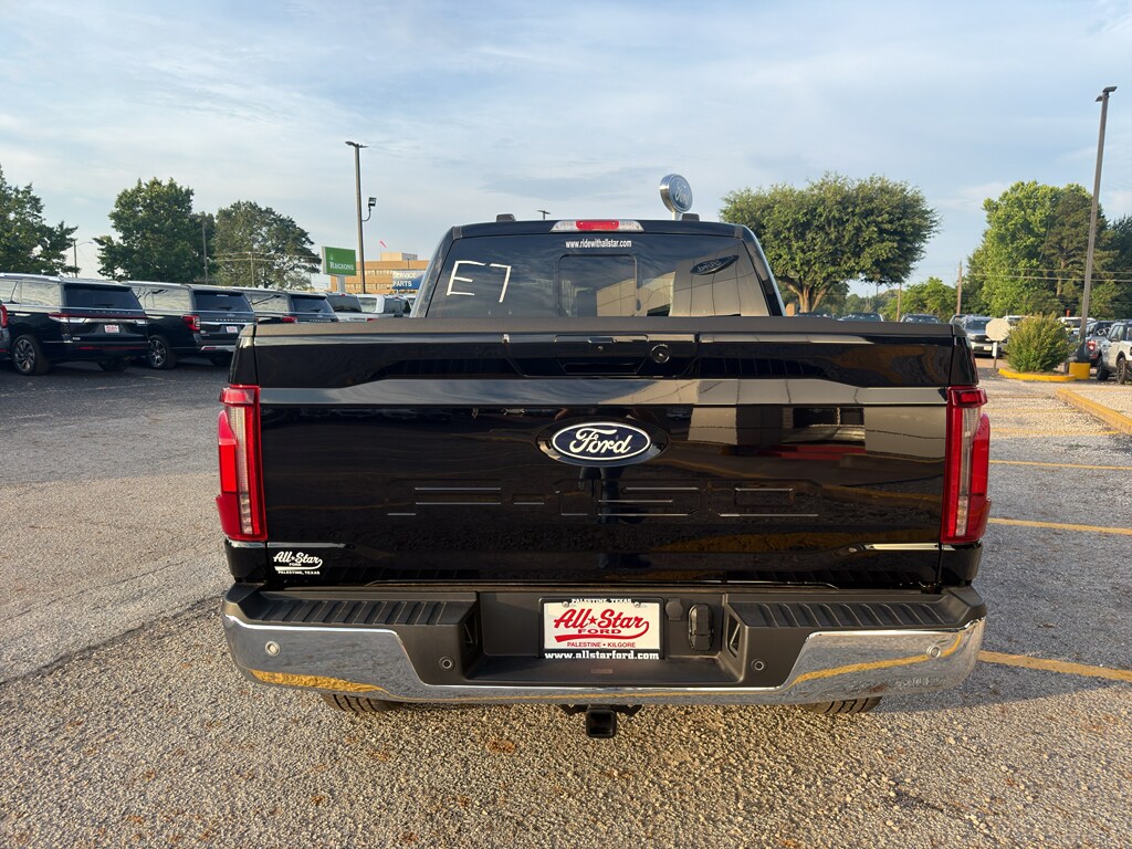 2026 Ford F-150 Lariat - Photo 6