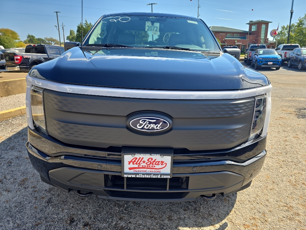 New 2025 Ford F-150 Lightning Flash Crew Cab