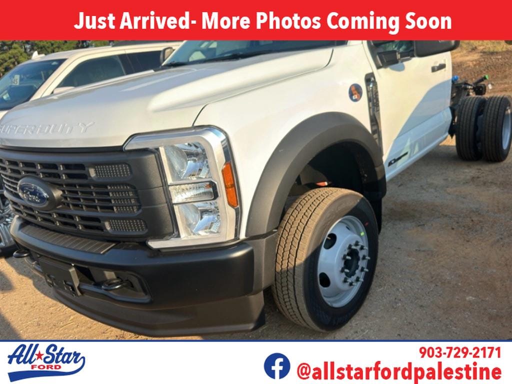 2026 Ford F-450 Super Duty Chassis Cab XL's photo