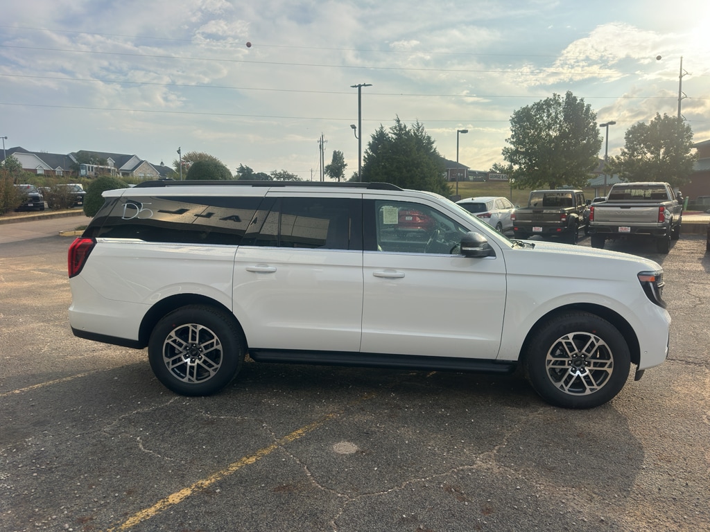 New 2025 Ford Expedition MAX Active Sport Utility