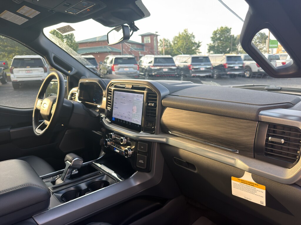 2026 Ford F-150 Lariat - Photo 13