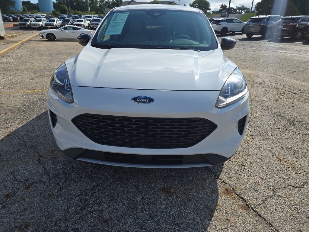 Used 2020 Ford Escape SE with VIN 1FMCU0BZXLUB09992 for sale in Palestine, TX