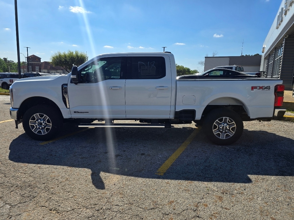 2026 Ford F-250 Super Duty Lariat - Photo 9