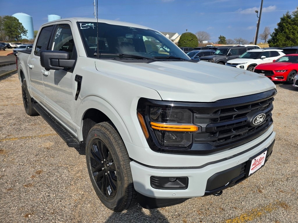 New 2026 Ford F-150 XLT TRUCK