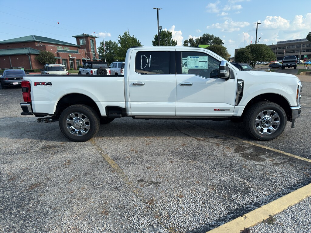 2026 Ford F-250 King Ranch photo 3