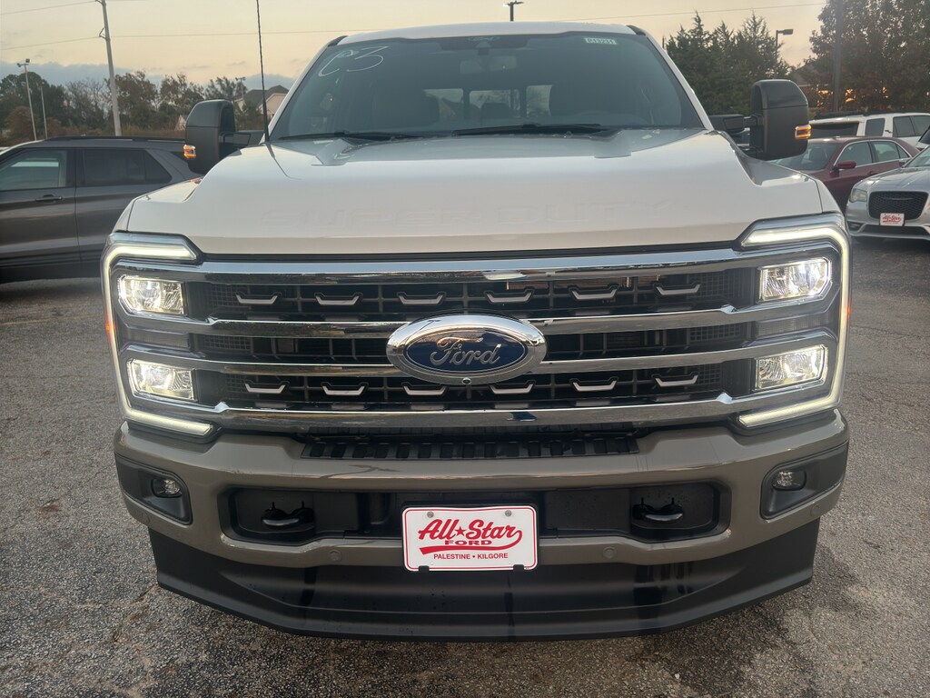 2026 Ford F-250 King Ranch photo 2