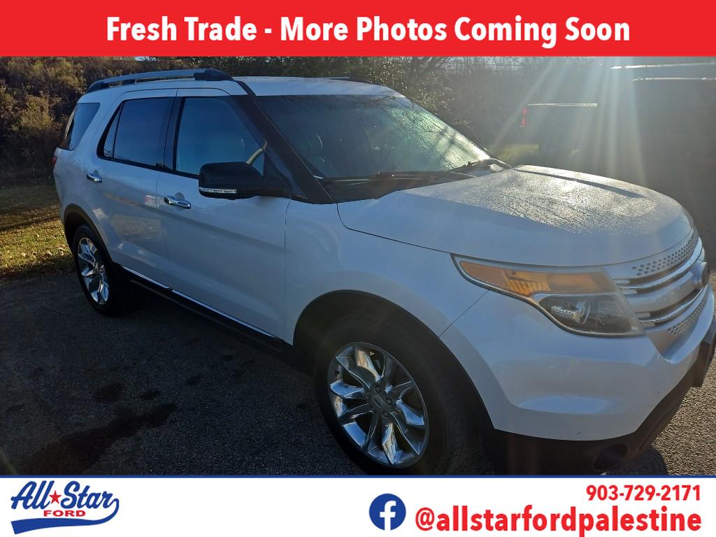 2015 Ford Explorer XLT's photo