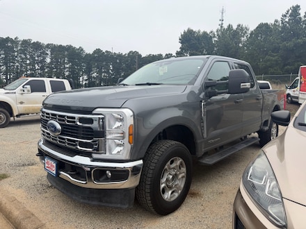 2025 Ford F-250 XLT Crew Cab