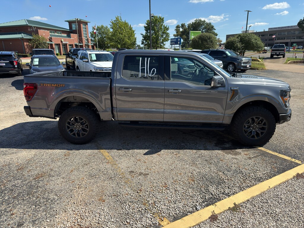 2025 Ford F-150 Tremor photo 3