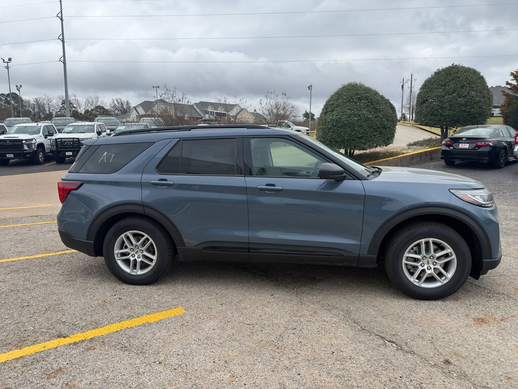 New 2026 Ford Explorer Active w/200A Pkg SUV