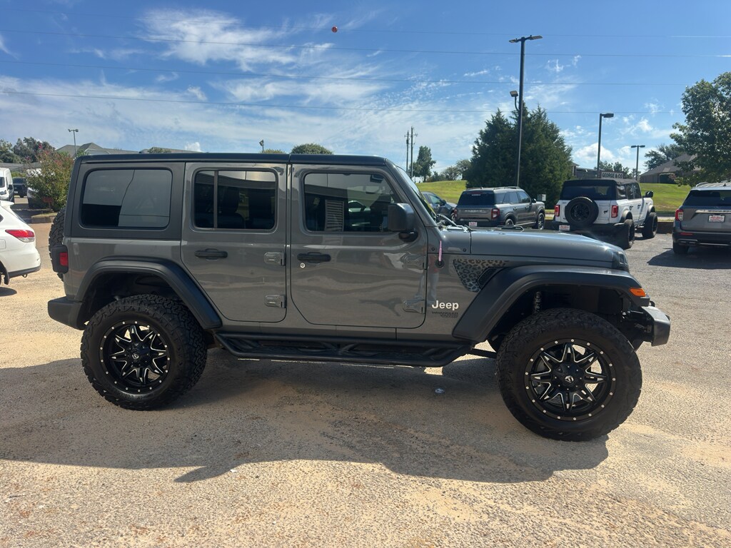 2019 Jeep Wrangler Unlimited Sport photo 3