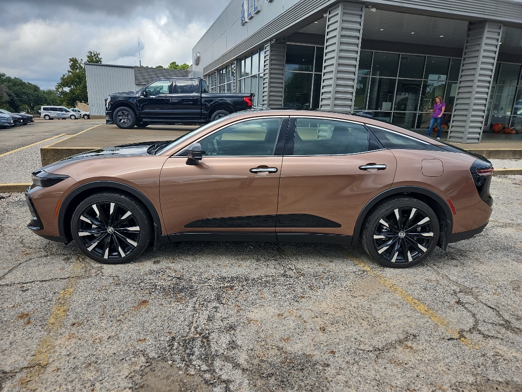 Used 2025 Toyota Crown Platinum Sedan