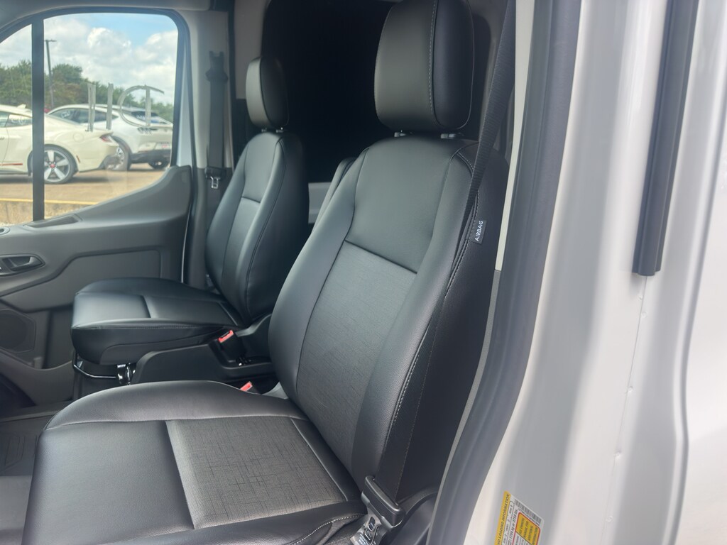 2025 Ford Transit Van Base - Photo 26