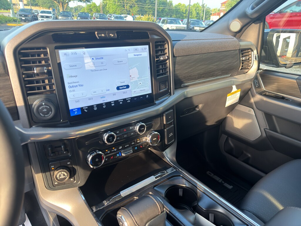 2026 Ford F-150 Lariat - Photo 10