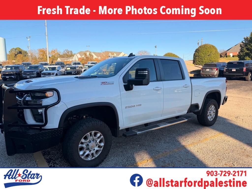 Used 2023 Chevrolet Silverado LT Crew Cab