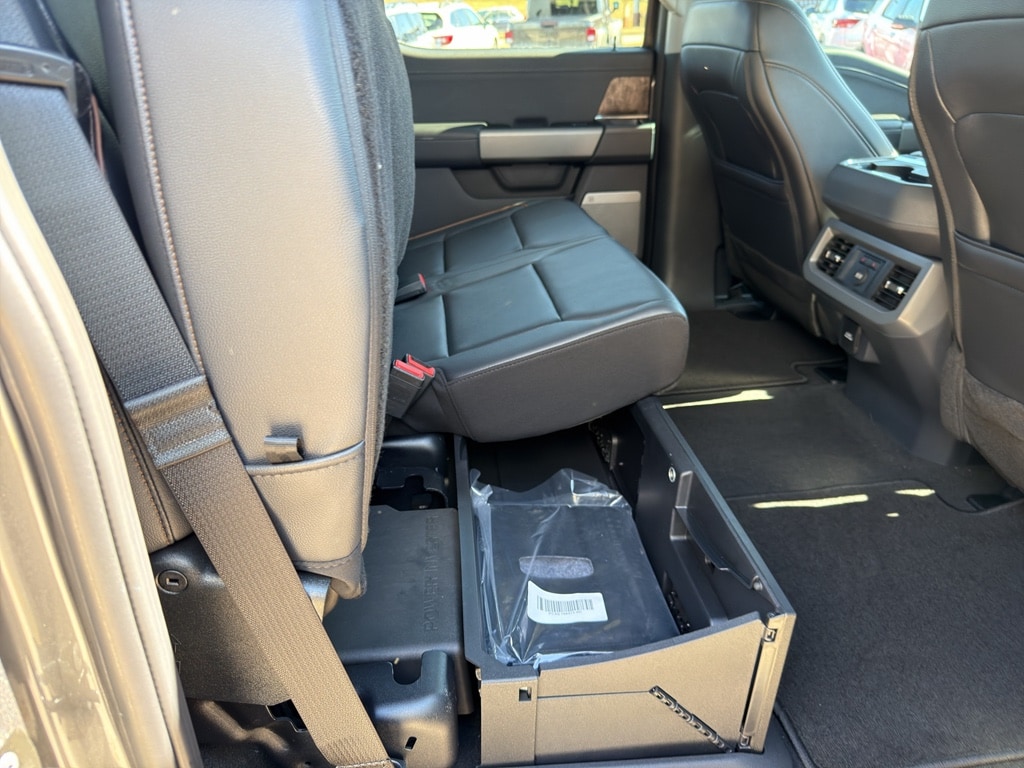 2026 Ford F-250 Super Duty Lariat - Photo 17