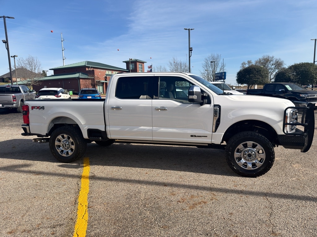 Used 2024 Ford F-250 Lariat Crew Cab