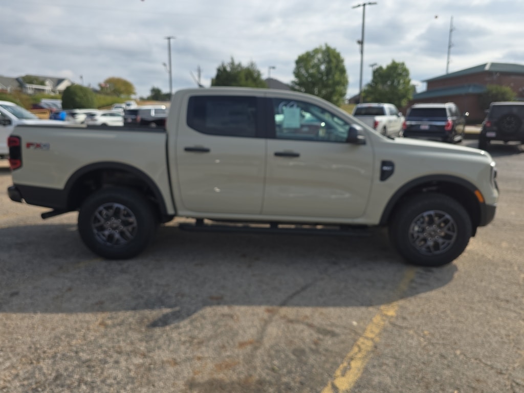 New 2025 Ford Ranger XLT SuperCrew