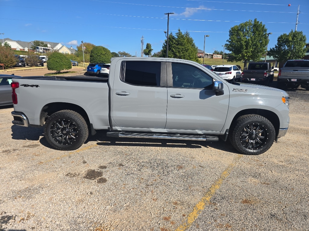 Used 2024 Chevrolet Silverado LT Crew Cab