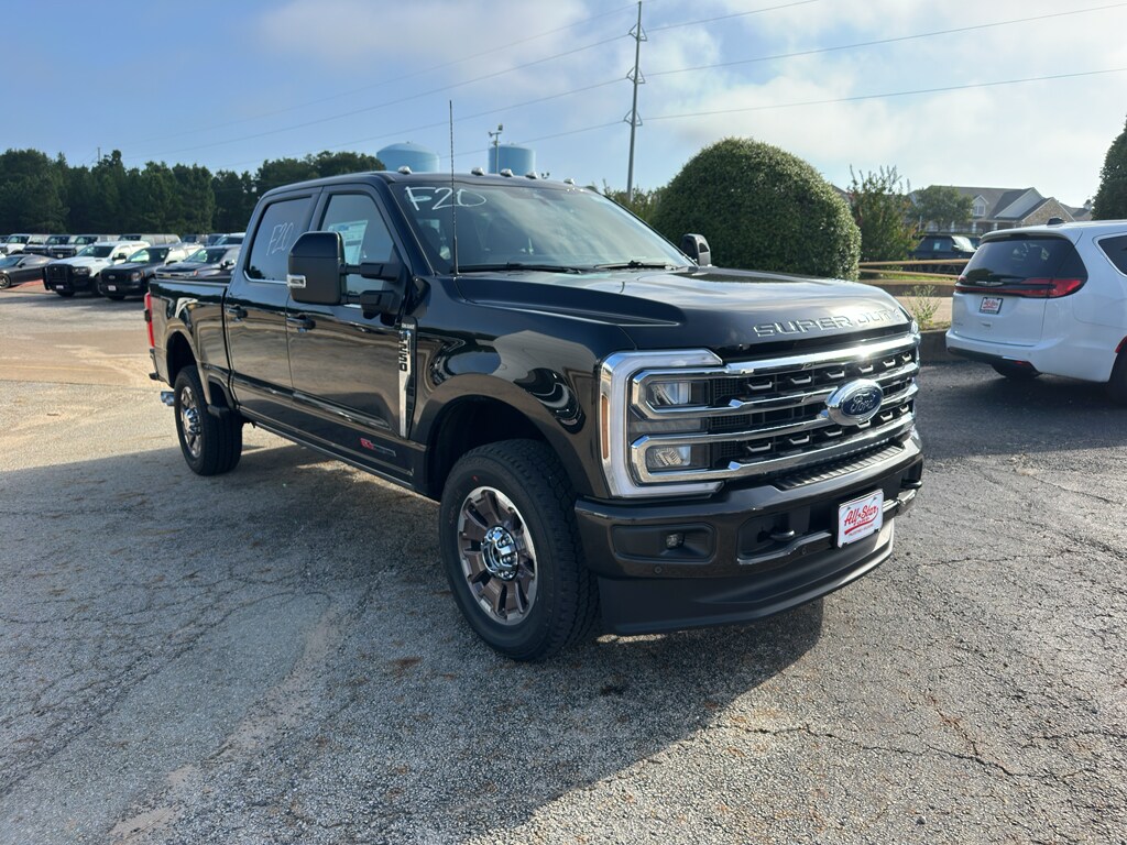 2025 Ford F-250 King Ranch photo 3
